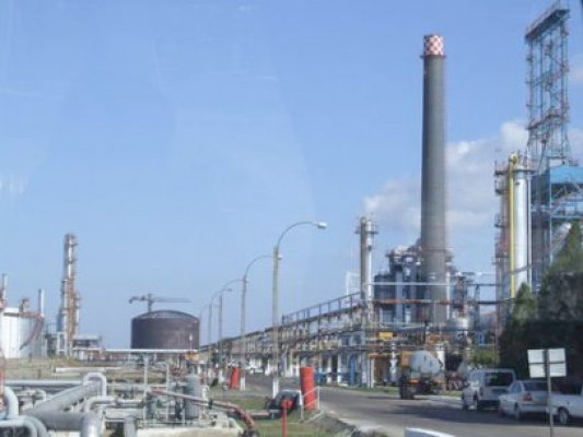 Preşedintele CA al Rompetrol Rafinare a demisionat